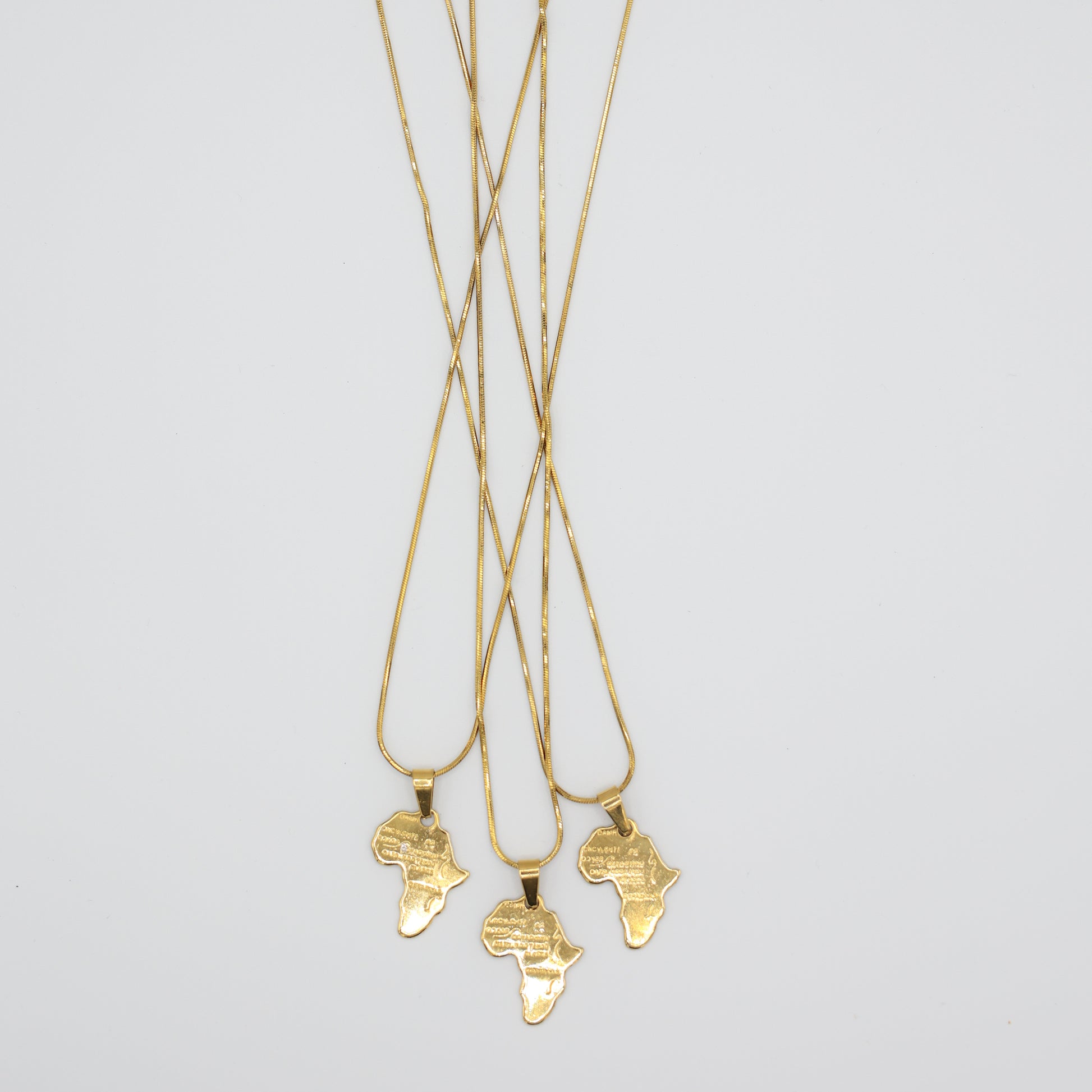 Deilune Africa Pendant